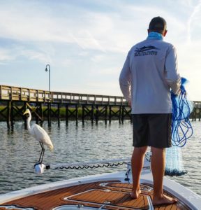 Deep Sea Fishing Charters - Fred made a pit stop for some free bait.